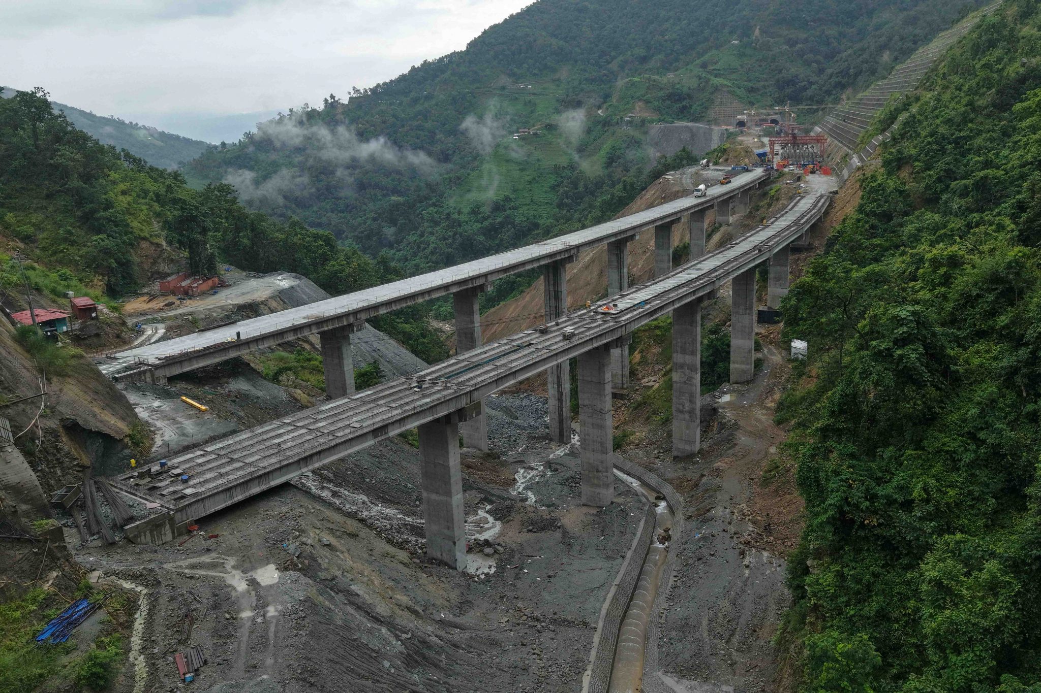यस्तो बन्दैछ काठमाडौं–तराई–मधेश द्रुतमार्ग (तस्बिरहरु)